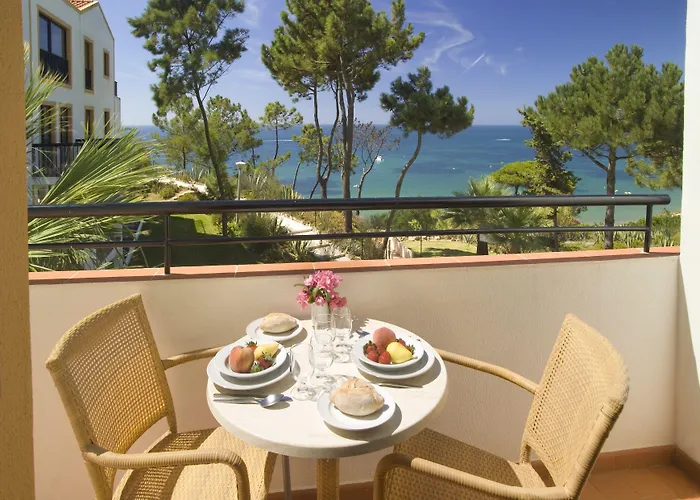 Aparthotel Alfagar Village