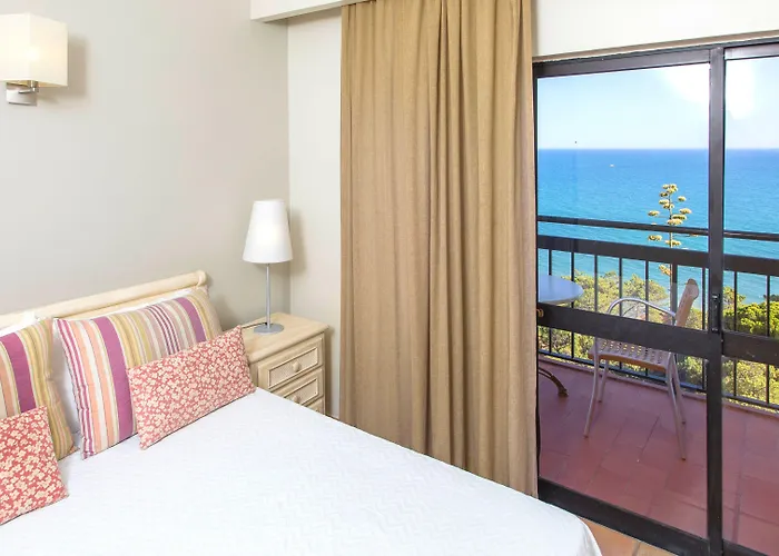 Alfagar Village Aparthotel 3*