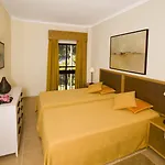 Alfagar Village מלון דירות אלבופיירה